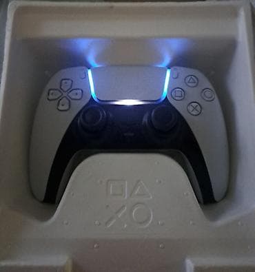 PS5 (Sony PlayStation 5): Salam plastation 5 slim satilir tam olaraq 2 ay 15 gun isdenib ciziq — 8