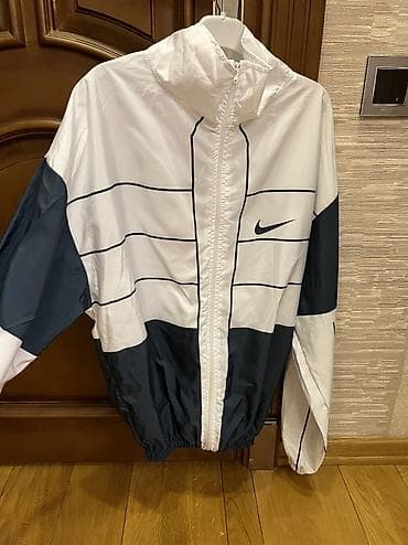 Личные вещи: 90s Nike windbreaker gödəkçə 🏷30 azn ✅Unisex model ✅İstifadə — 2
