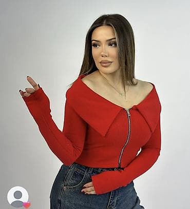 paltar alan: Qadınlar üçün qırmızı trikotaj sviter-bluz - Model: Fermuarlı — 2
