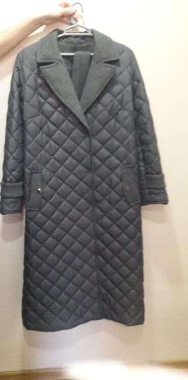 loreta palto: Palto demek olar ki yenidir az geyinilib . Podium maqazasindan alınıb — 2