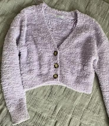 Brend: DeFacto Model: Qısa kardiqan - Rəng: açıq bənövşəyi (lavanda)