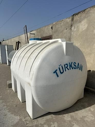 plasmas qapi: Türksan su çəni – 5000 litr - Həcm: 5000 LT (üzərində qeyd olunub) - — 1