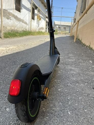 Acer scooter original məhsuldu rəsmi mağazadan alınıb 5 ay sürülüb at lalafo.az Acer scooter original məhsuldu rəsmi mağazadan alınıb 5 ay sürülüb