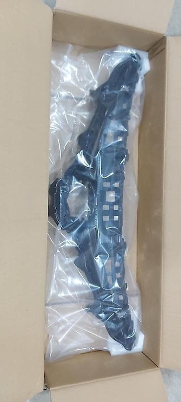 mersedes c klas: Toyota CAMRY 22 — 4