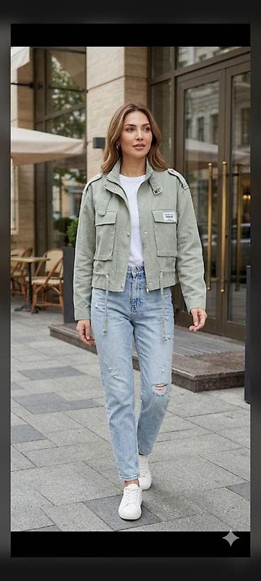 Qadınlar üçün qısa kəsimli göyərti-yaşıl yüngül jaket - Stil: şəhər