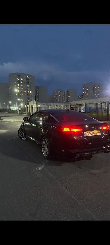 elantra 2013: Kia Optima: 2.4 l | 2013 il Sedan — 8