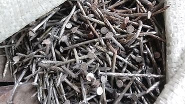 Bərkidici məhsullar: Metallalom üçün dəmir mismarlar. 110 kilodur. Bir kilosu - 50 gəpik — 1
