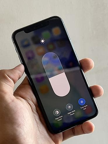 ayfon 12 barter: IPhone 11 Pro, 256 GB — 8