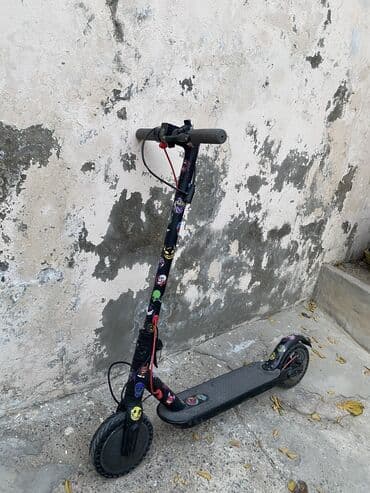 Giroskuterlər: Elektrik skuter - Rəng: qara, gövdə və qanadlarda rəngarəng — 1