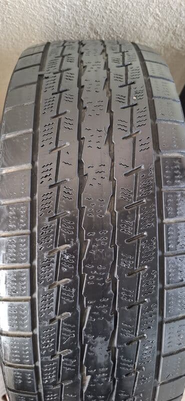 Salam yaxsi vəziyyətdədi 2 ədəddi Goodyear dı cırığı razvalı əyrisi