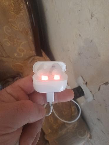 airpods tap az: Qulaqcıqlar — 1