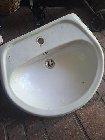 Təmir və tikinti: Grohe divarüstü hamam çanağı (seramik) satılır. İstəyən əlaqə — 2