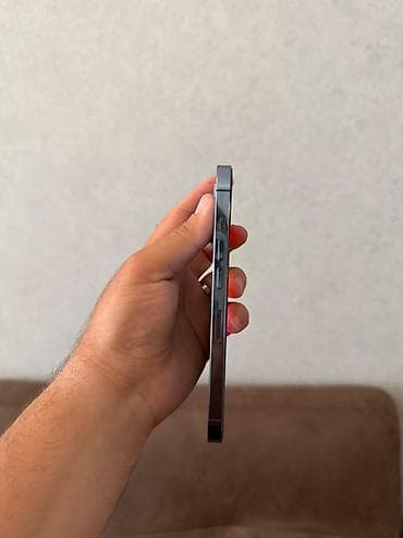 mac pro: IPhone 13 Pro, 128 GB, Sierra Blue, Face ID — 3