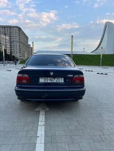 bmw 3 серия 325ix kat: BMW 5 Series sedan (E39 kuzov). Tünd mavi rəng, 4 qapı, arxa — 8