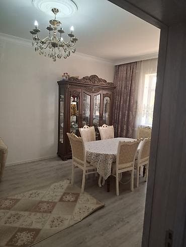 sekide ev satilir: 4 otaqlı, 110 kv. m, Kredit yoxdur, Orta təmir — 1