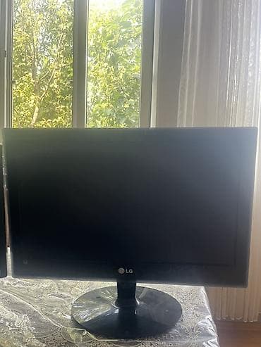 led ekran: Salam 2 lg monitor 1 sistem bloku monitorlar işlək vəziyyətdədi Sistem — 2