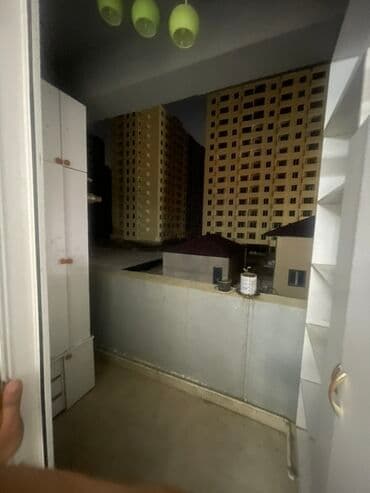 sumqayıt saray: Mənzildə mətbəx mebeli quraşdırılıb. Qaz plitəsi və paltaryuyan maşın — 12
