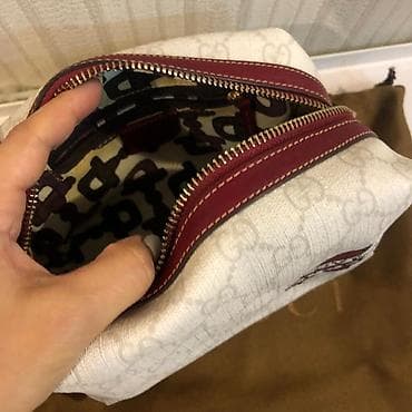 koja yubkalar: Gucci kosmetik çantası yeni - Rəng: açıq bej GG monoqram naxışlı — 3