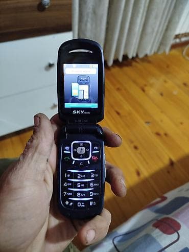 SKYMobile/Skytel qapaqlı mobil telefon - Brend/model: SKYMobile Slim