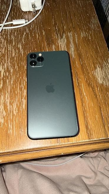 iphone 70: IPhone 11 Pro Max, 256 GB, Space Gray — 1