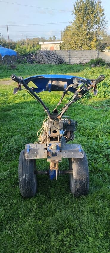 xanımlar ucun maşınlar: Salam matoblok 100 dü benzin baki 76 di elave melumat ucun zeng edin — 2