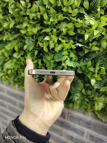 en ucuz apple macbook: IPhone 16 Pro Max, 256 GB, Desert Titanium, Zəmanət, Simsiz şarj, Face ID — 3