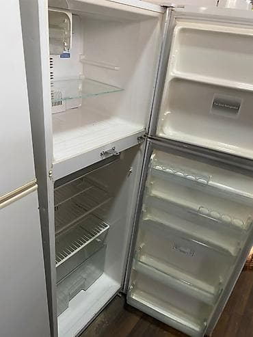 masin kamera: 2 qapılı Samsung Soyuducu Satılır, rəng - Ağ — 2