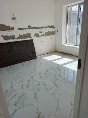 zabratda is elanlari: Satılır:Yeni Suraxanı 106 nömrəli marşrutun axrında 2 sotda 7 daş — 6