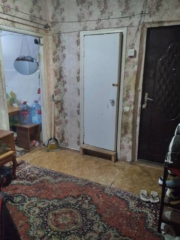 bakıda evlərin qiyməti: Bakı, NZS, 3 otaqlı, Köhnə tikili, m. Xalqlar Dostluğu, 65 kv. m — 2