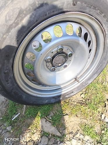 cip maşin: Polad disklər və şinlər dəsti - 4 ədəd - Disk ölçüsü: R15. - Mərkəz — 3