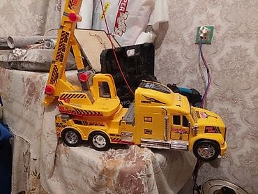 stranger things lego: Uşaq oyuncağı – iri ölçülü sarı kranlı yük maşını (Heavy Duty Crane — 1