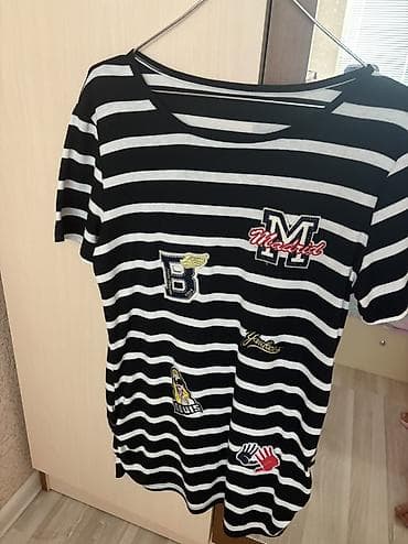 Kofta Əla vəziyyətdə. Ölçu M, L, XL rahat gedər. Real alıcıya endirim