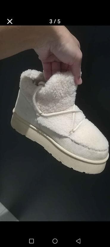 Zara, Ölçü: 41, rəng - Bej, İşlənmiş