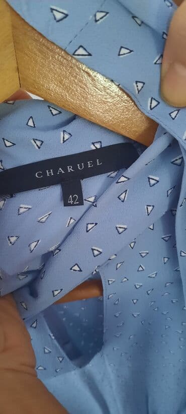 hamile donu: 42 yazılıb 36 və 38 ə gedir.hərəsi 1-2 dəfə geyilib.təzə kimi — 1