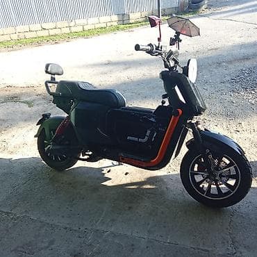 ilkin odəniş 2000 azn avtomobil: - 2, 200 sm3, 2000 km — 4