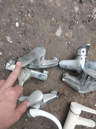 Hamam kuxna eyag yolu ucun su kranti isleydir — 2