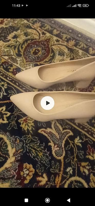 Qadın üçün iki cüt klassik tufli dəsti 1) Delfin brendi – qara, laklı