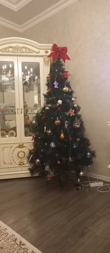 esger sekilleri çekmek: Yolka satilir oyuncaqlari ve isigi ile birlikde uzunlugu — 4