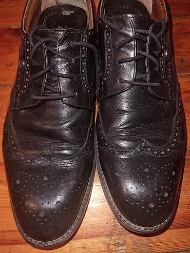 Ayaqqabılar: Təmiz dəri ayaggabi 
160 aznə alinib Ideal vəziyyətdə — 2