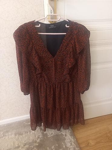 Şəxsi əşyalar: Gündəlik don, Midi, Bershka, M — 1