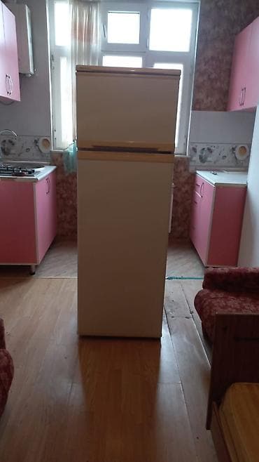 İki qapılı soyuducu - Üst hissədə ayrıca dondurucu bölmə - Aşağı lalafo.az -da İki qapılı soyuducu - Üst hissədə ayrıca dondurucu bölmə - Aşağı