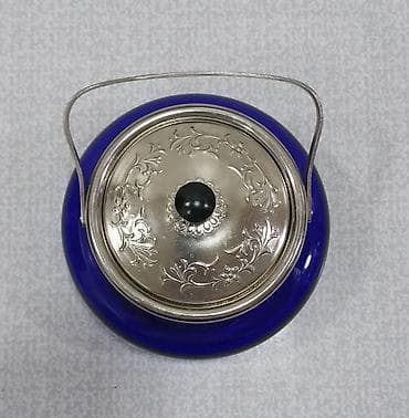 konfet qabi: Qənd qabı Sovet istehsalı Kobalt mavi rəngli şüşə qab – metal qapaqlı — 4