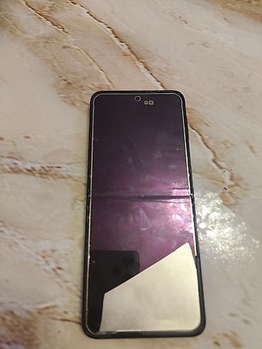 j2 prime kabrolar: Samsung Galaxy Z Flip 4, 256 GB, rəng - Qara, Simsiz şarj — 5