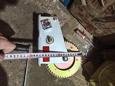 kabel yeri acan: Mexaniki əl vintci – Gear Winch 2500 LB - Daşıma gücü: 2500 lb — 7