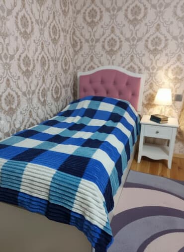 tek carpayı: İşlənmiş, Təknəfərlik çarpayı, Bazalı, Matras ilə, Siyirməsiz — 1