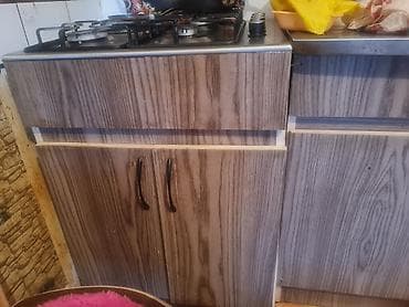 kuxna skafi: Mətbəx mebeli dəsti - Üst modul: taxta teksturalı laminat fasadlar, 4 — 3