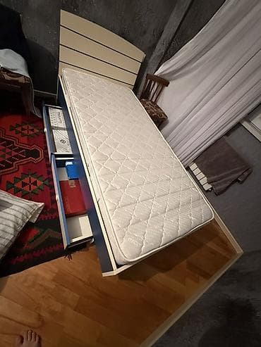 Təknəfərlik çarpayı, Matras ilə, Siyirməli lalafo.az -da Təknəfərlik çarpayı, Matras ilə, Siyirməli