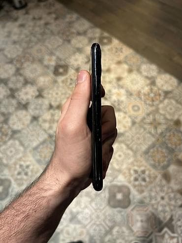 pilesdeşin 4: IPhone 11 Pro, 64 GB, Qara, Face ID — 4