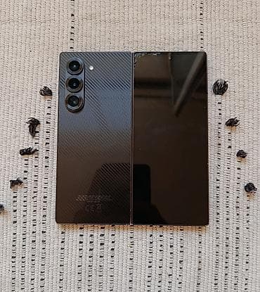 mi 9 te: Samsung Galaxy Z Fold 6, 256 GB, rəng - Göy, Qırıq, Sensor, Barmaq izi — 3