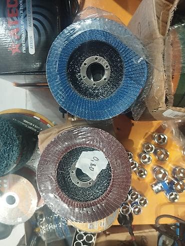 hacar naboru: Zımpara lamelli disk dəsti - Uyumlu alət: bucaq yonqarı (angle — 1